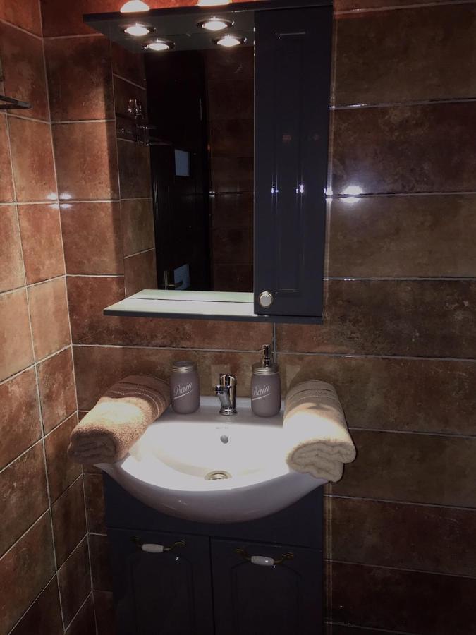 Aparthotel Archontiko Kirfis In Desfina Esterno foto